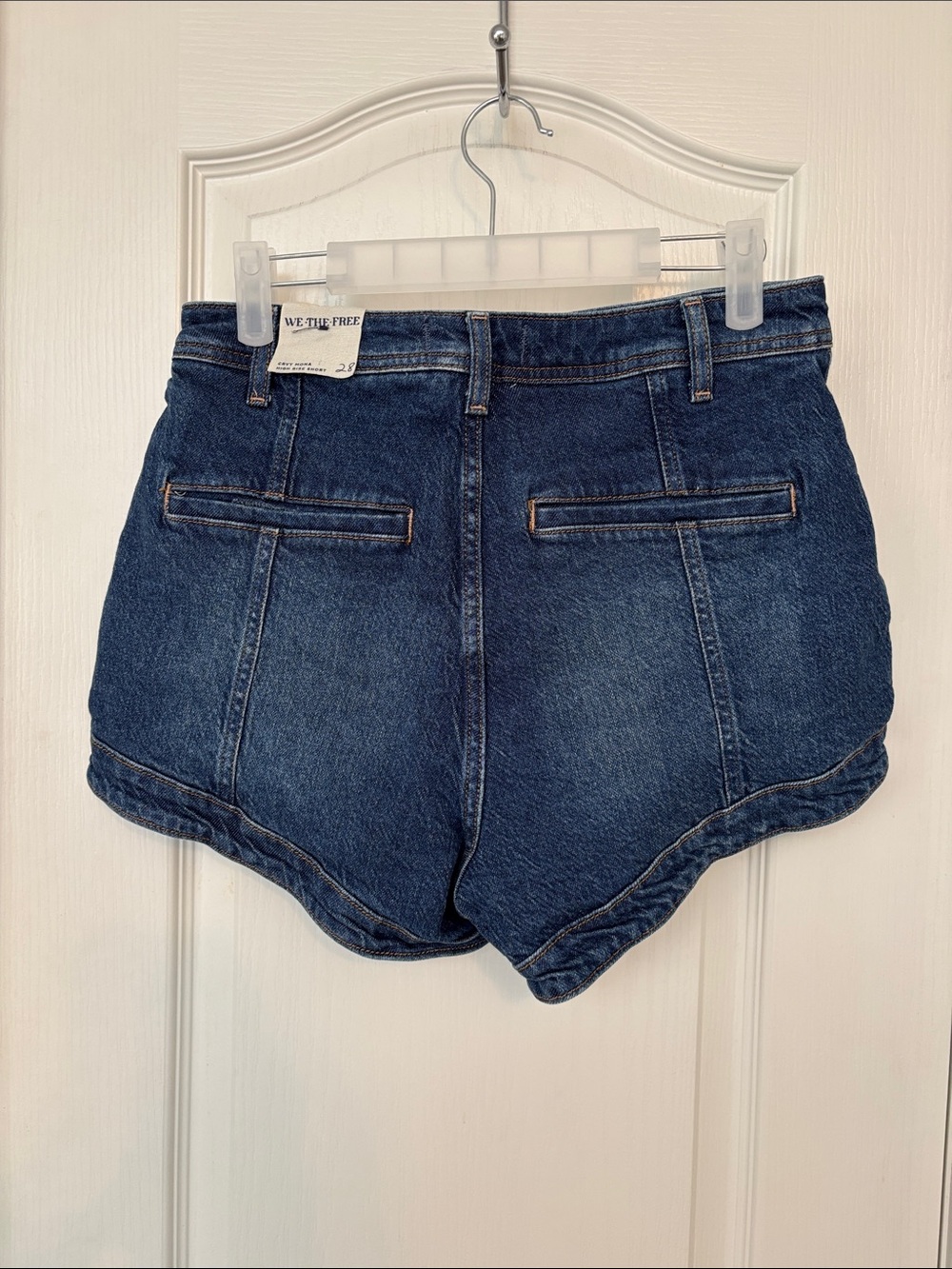 We The Free/Free People Crvy Mona High Rise Shorts In Bombay Blue size 28 - Picture 6 of 7